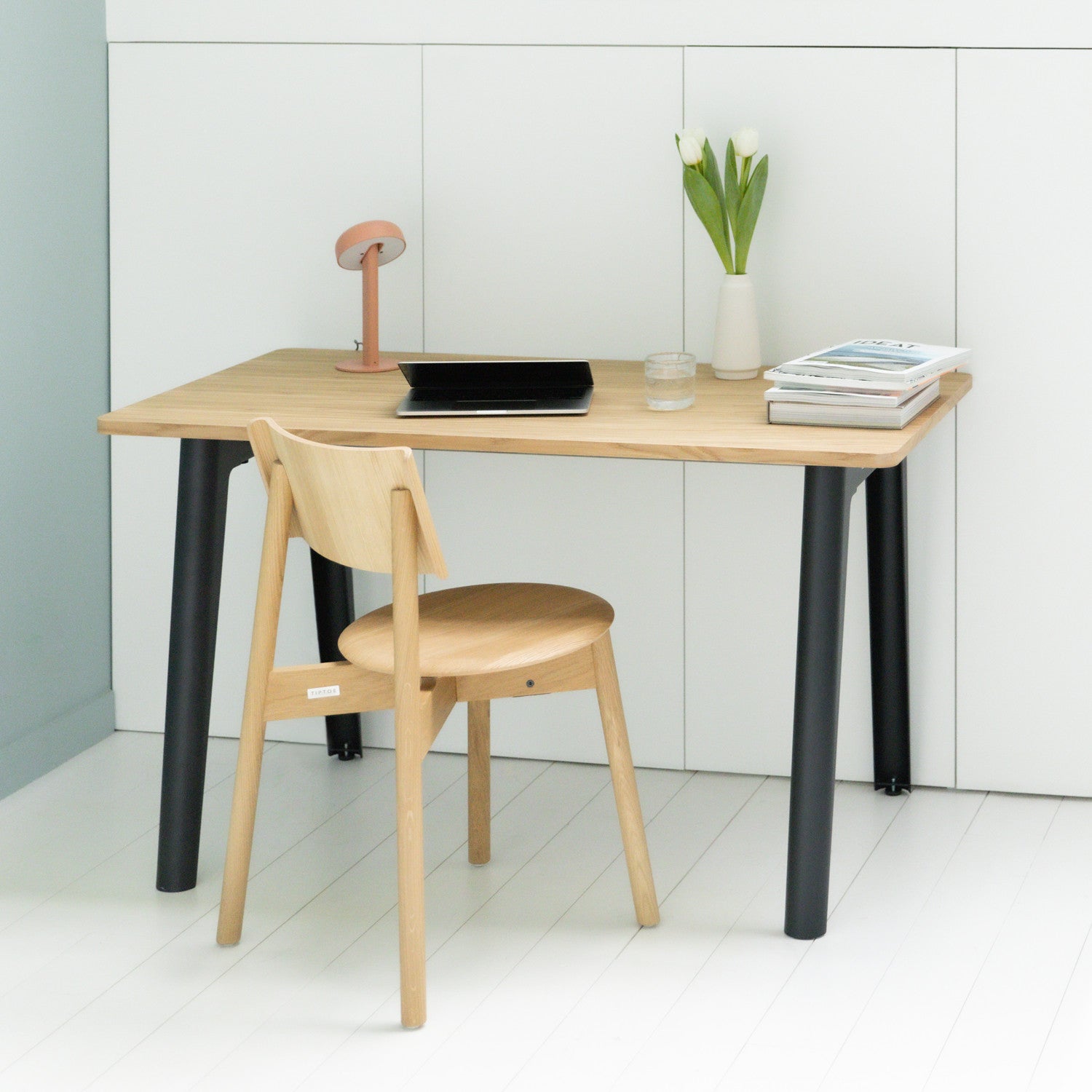 TIPTOE NEW MODERN desk - eco-certified wood