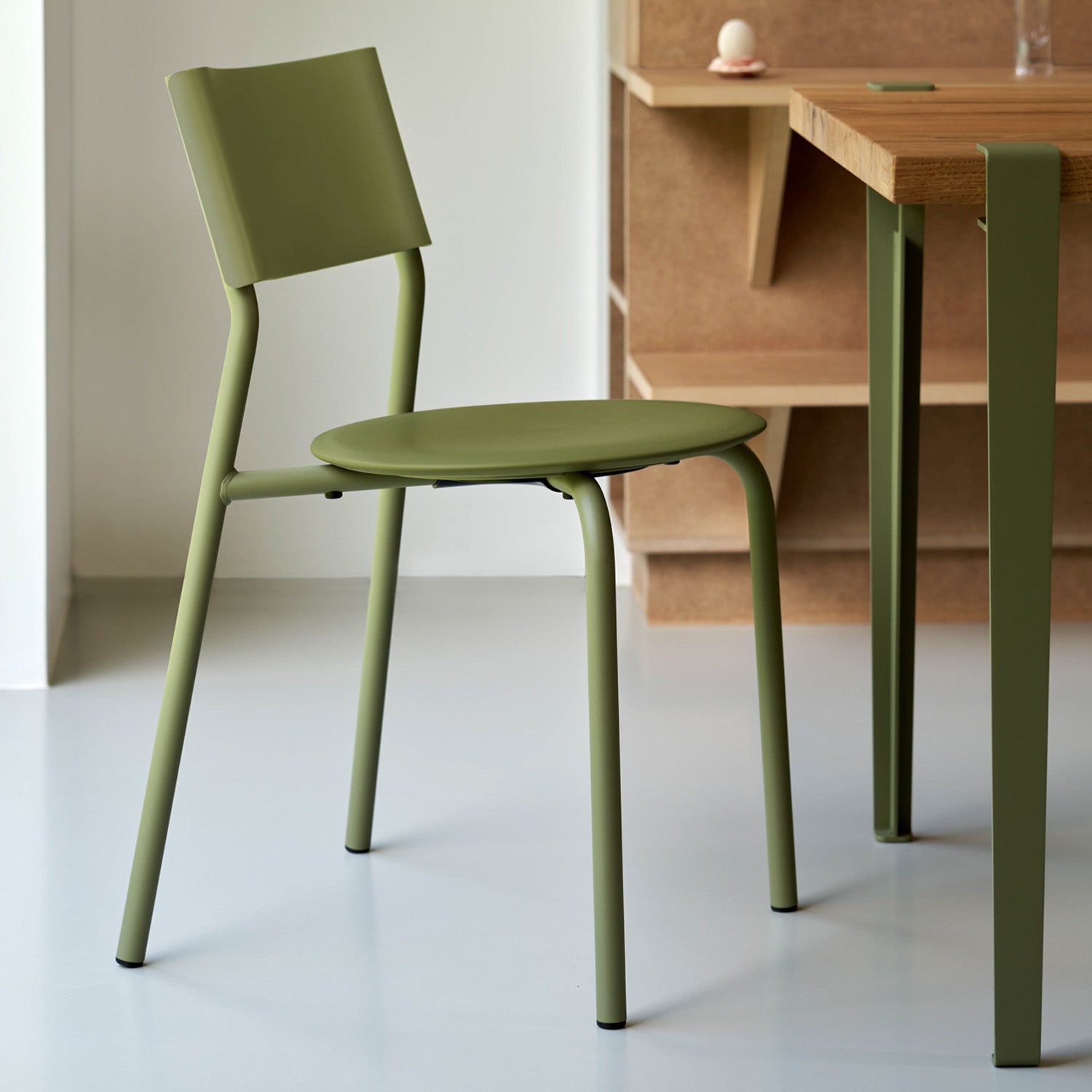 TIPTOE SSDr chair - recycled plastic