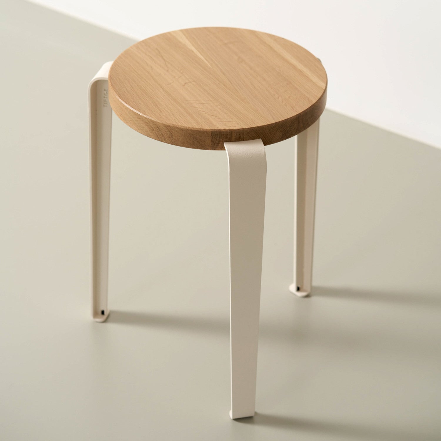 TIPTOE LOU stool - solid oak