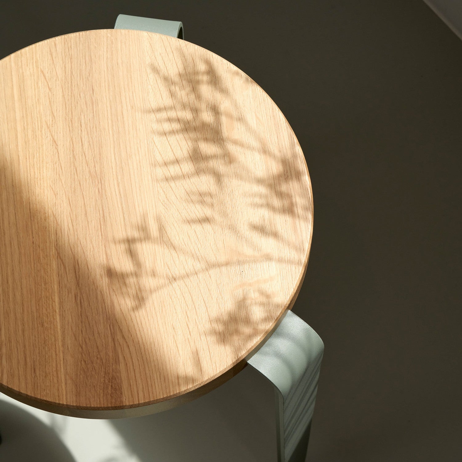 TIPTOE LOU stool - solid oak