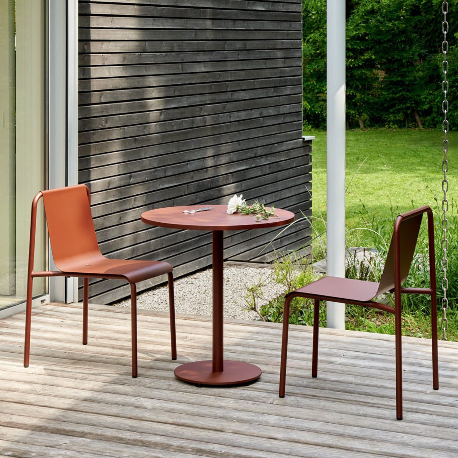 TIPTOE MOKA outdoor bistro table - powder-coated steel