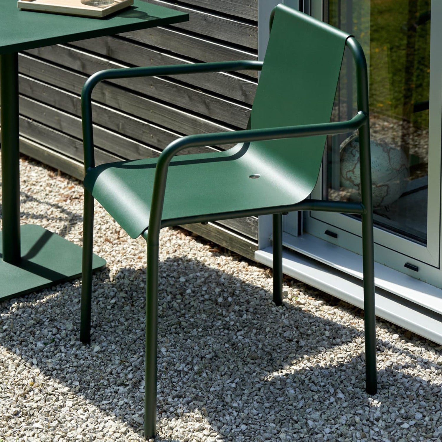TIPTOE PANORAMA outdoor chair with armrests - powder-coated steel