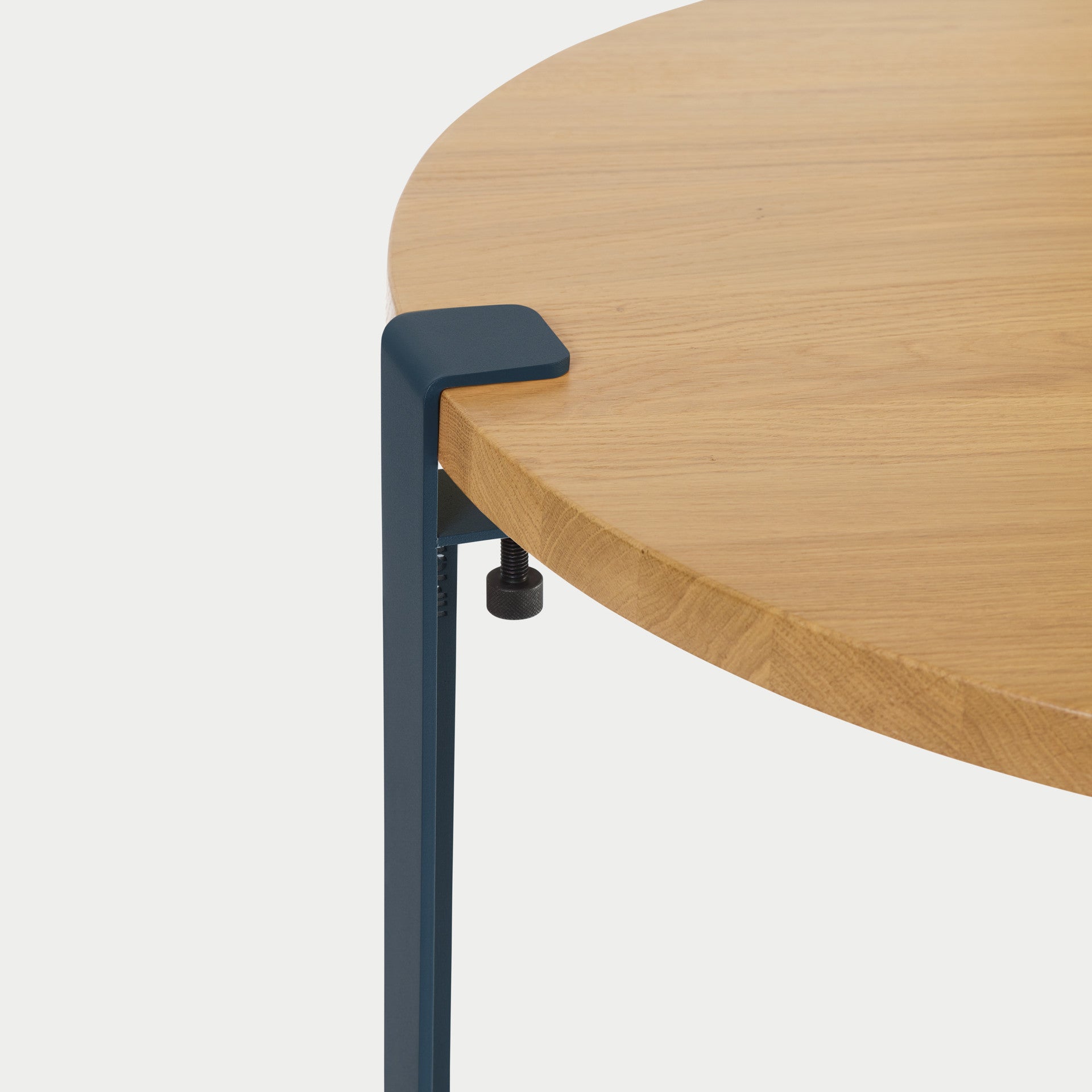 TIPTOE coffee table 120x75cm - solid oak