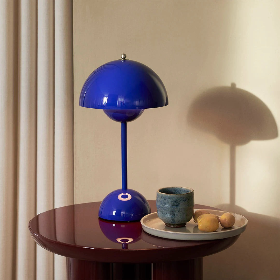 &Tradition Flowerpot Portable Table Lamp VP9