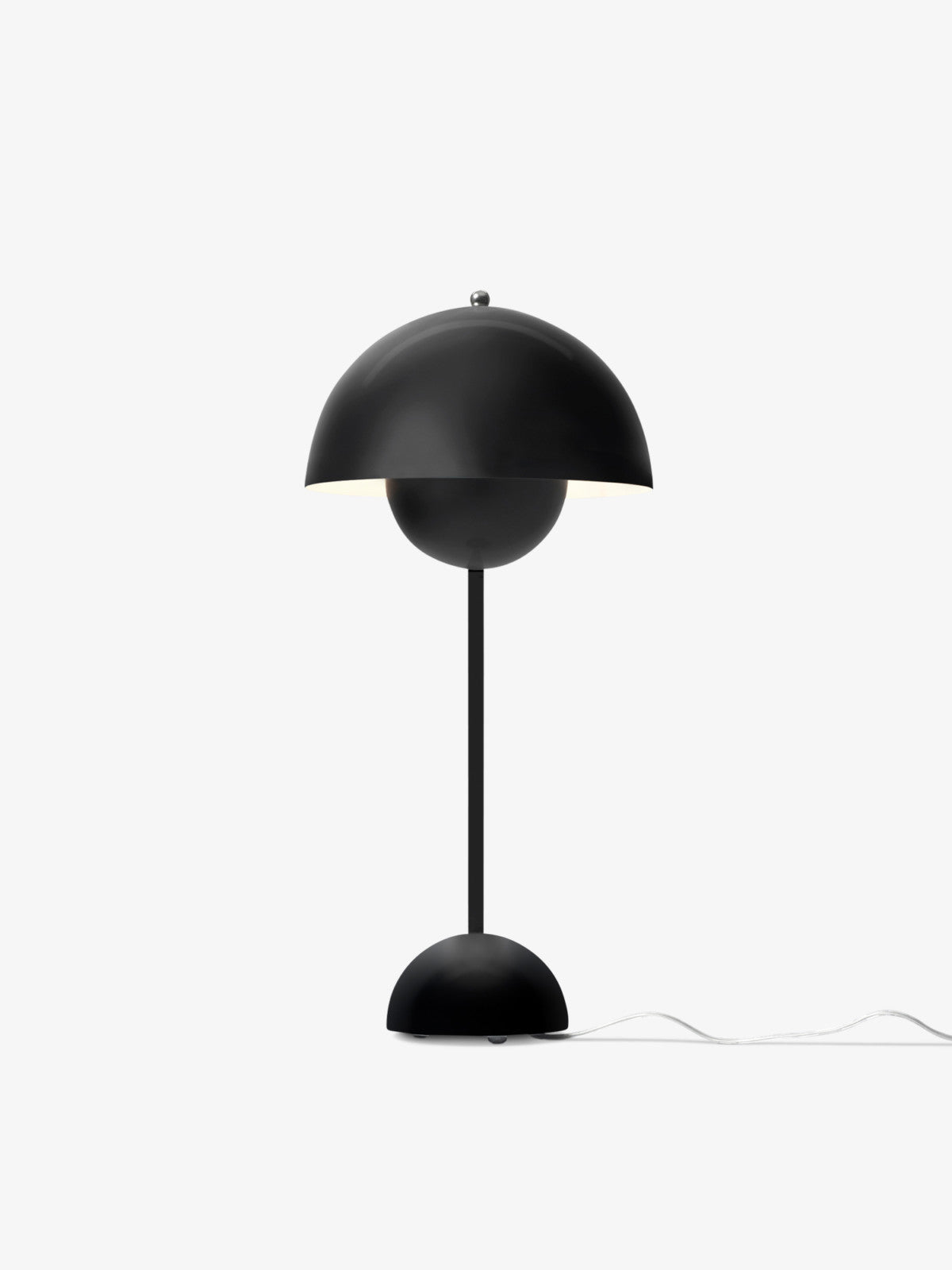 &Tradition Flowerpot VP3 Table Lamp