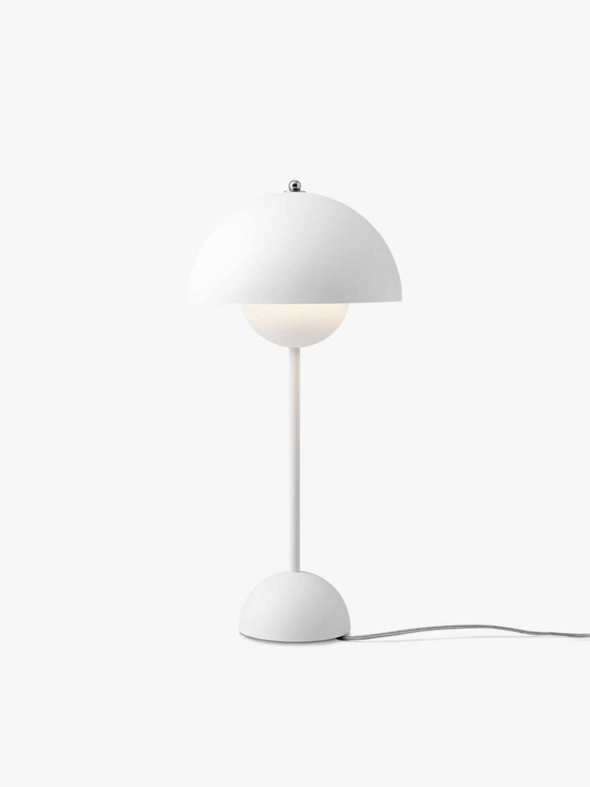 &Tradition Flowerpot VP3 Table Lamp