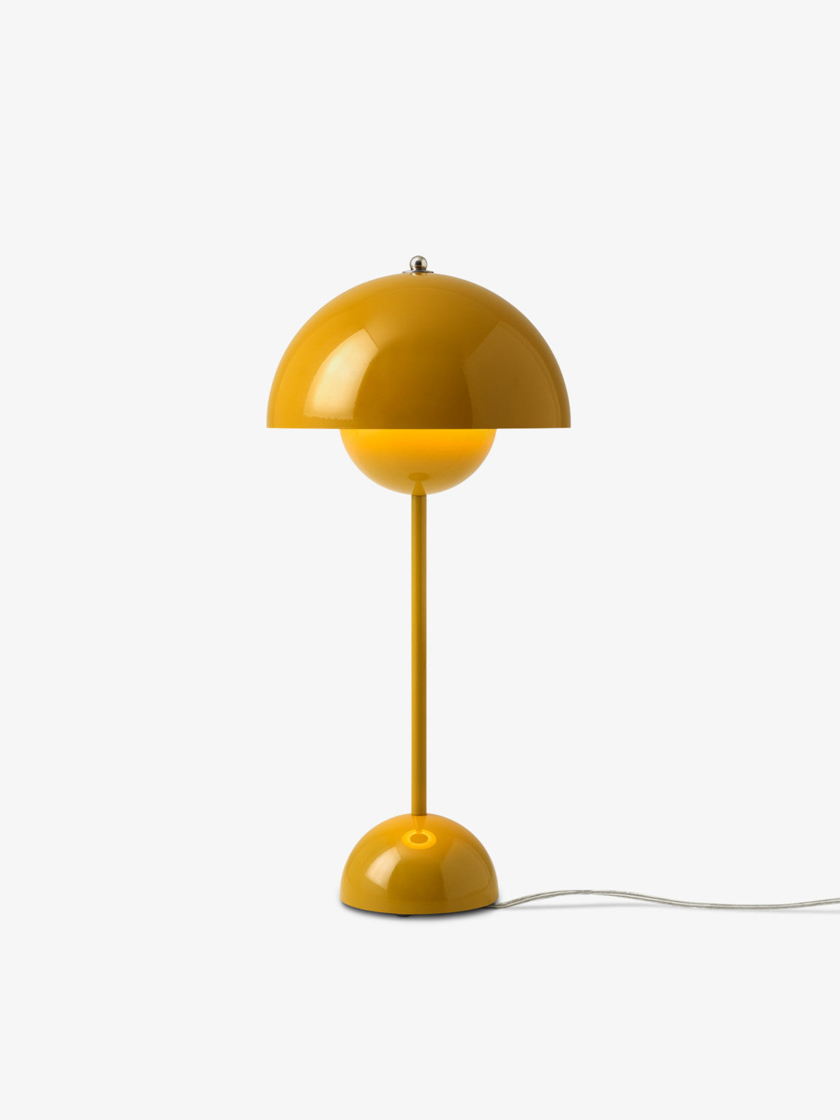 &Tradition Flowerpot VP3 Table Lamp