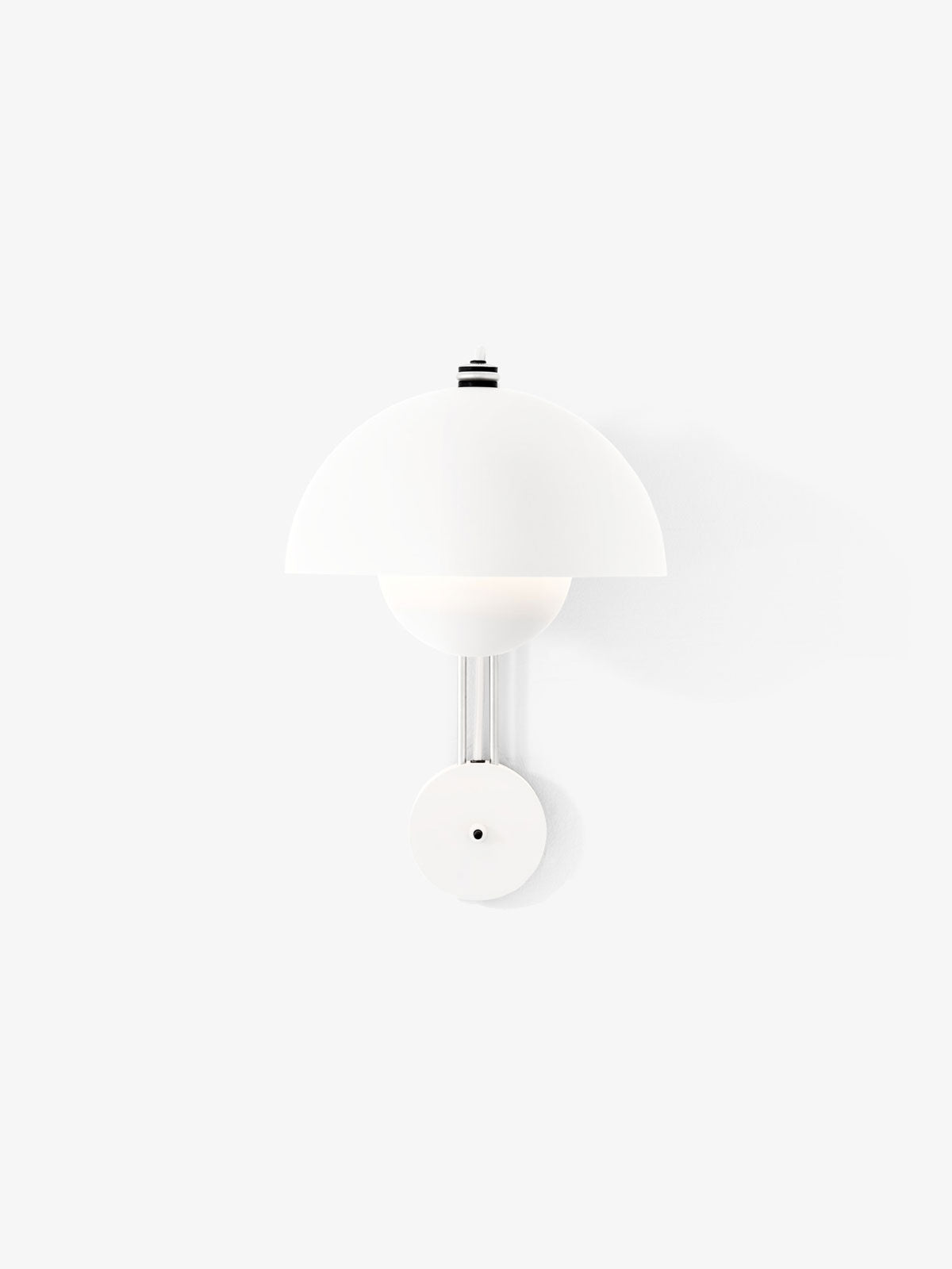 &Tradition Flowerpot VP8 Wall Lamp