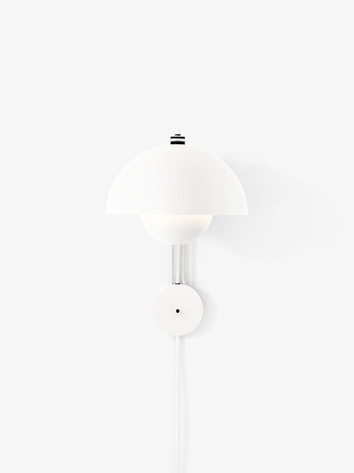 &Tradition Flowerpot VP8 Wall Lamp