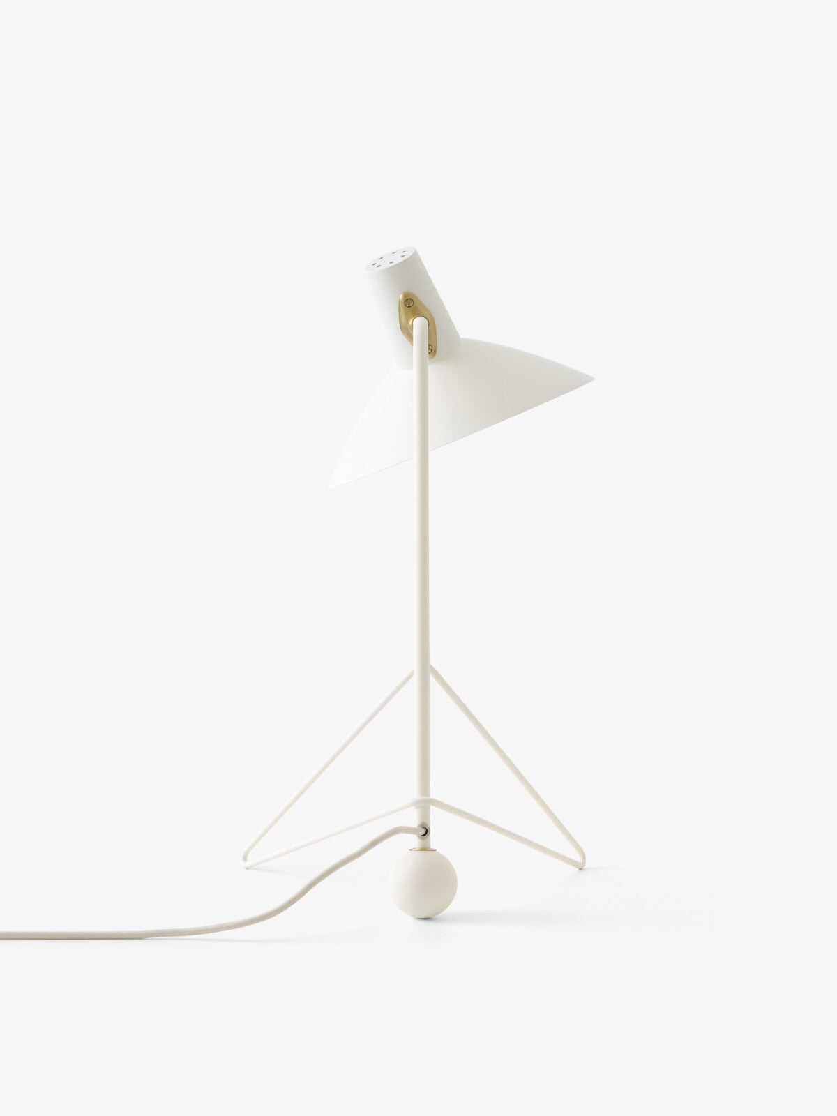 &Tradition Tripod HM9 Table Lamp