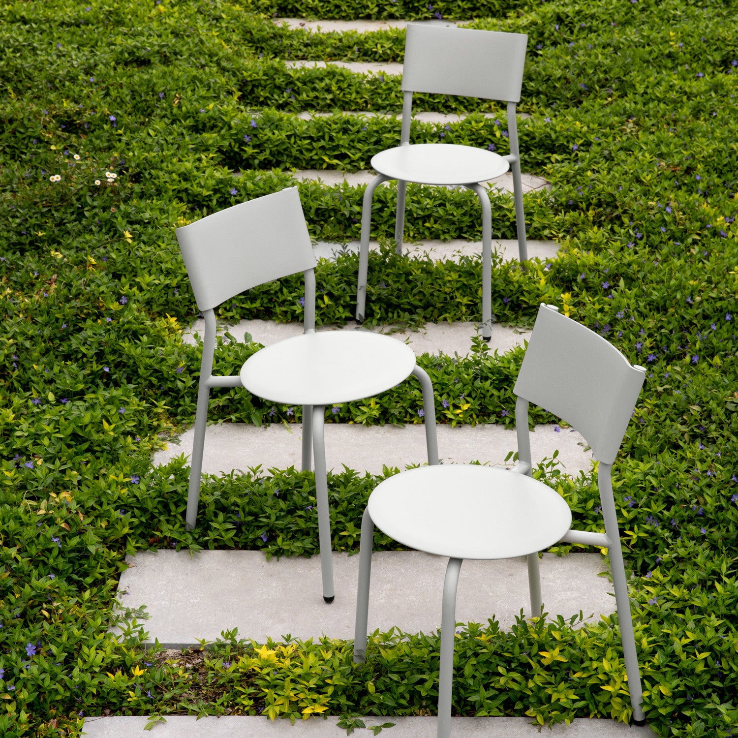 TIPTOE SSDr outdoor chair - recycled plastic
