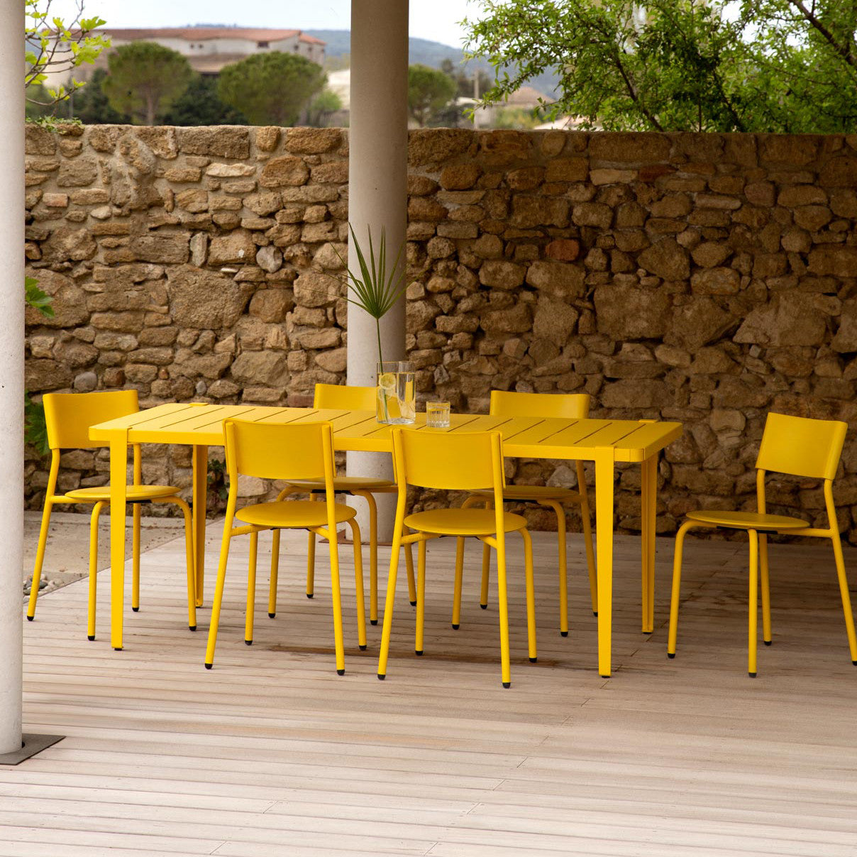 TIPTOE Outdoor table - powder-coated steel