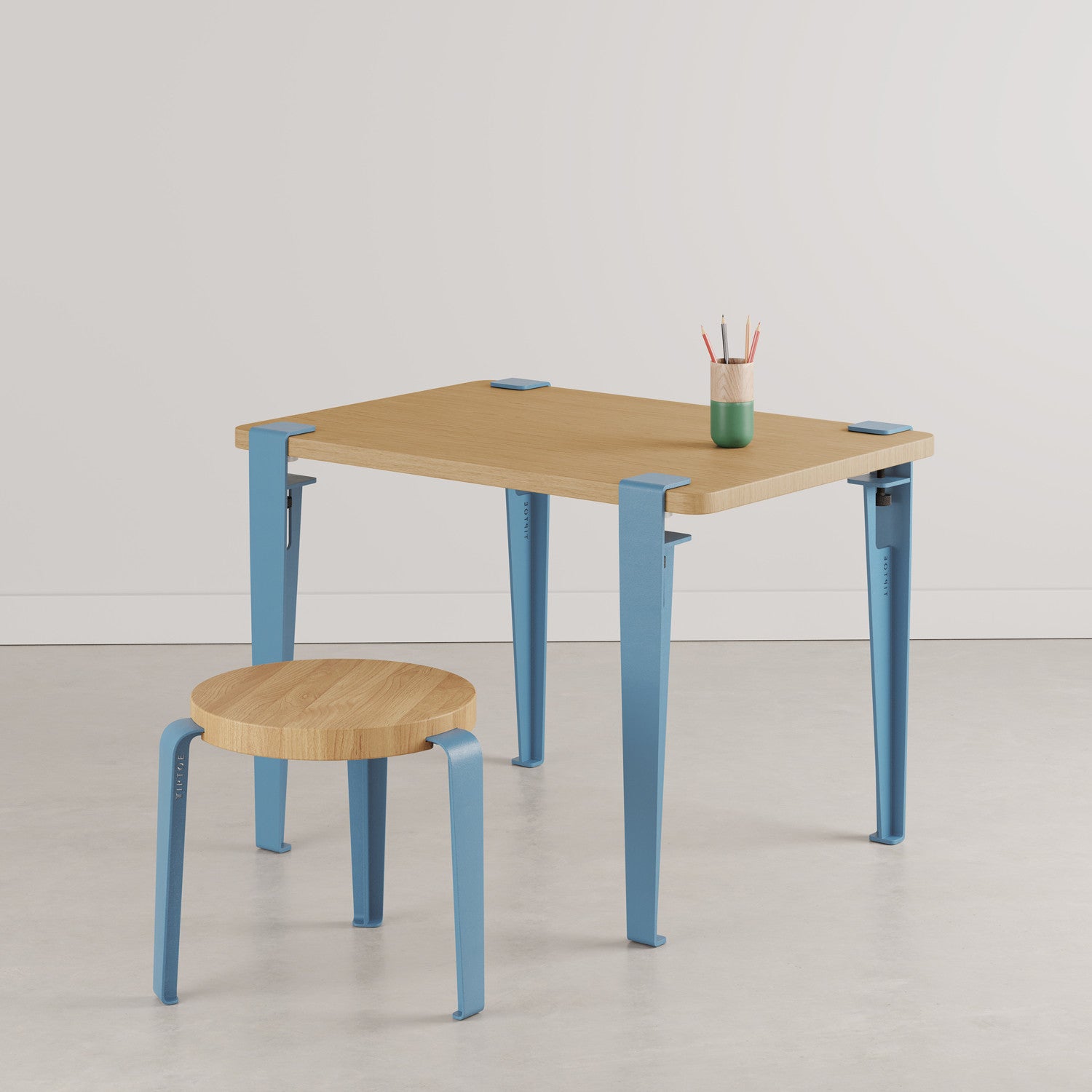 TIPTOE kids stool - solid oak