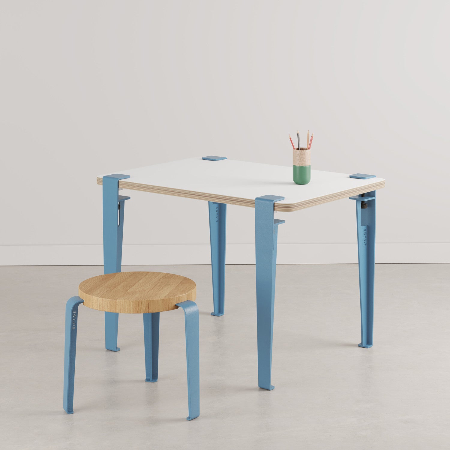 TIPTOE kids desk 70x50cm - Vice Versa blackboard
