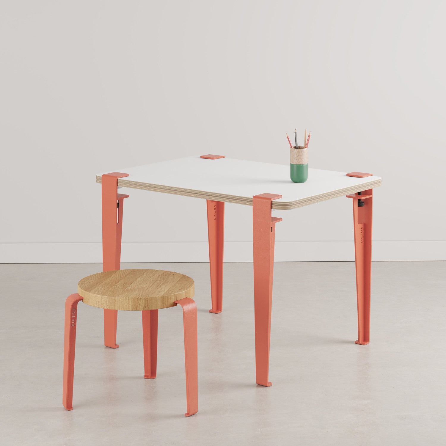 TIPTOE kids desk 70x50cm - Vice Versa blackboard