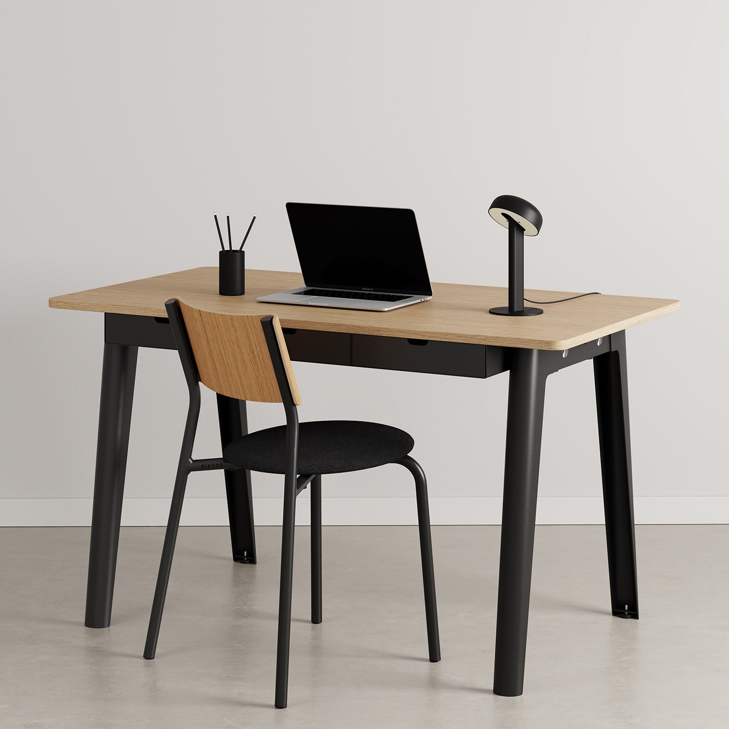 TIPTOE NEW MODERN desk - eco-certified wood