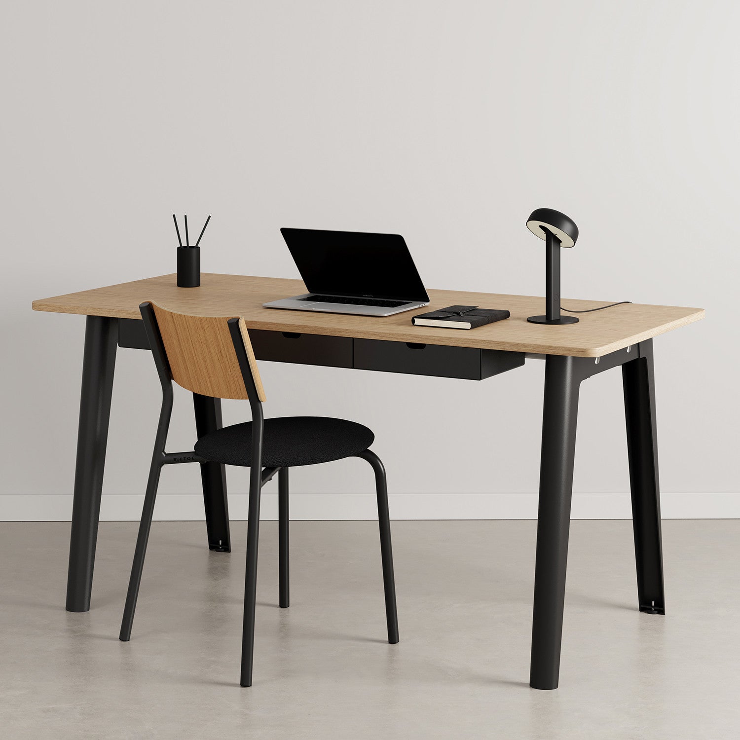 TIPTOE NEW MODERN desk - eco-certified wood