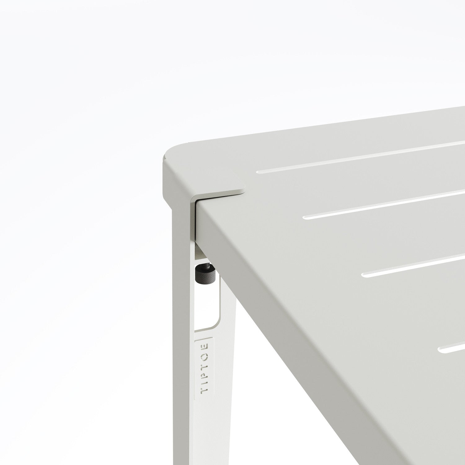 TIPTOE Outdoor table - powder-coated steel