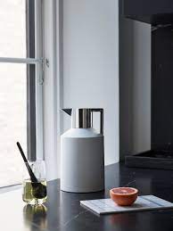 Normann Copenhagen Geo Vacuum Jug 1.5 L Large White/Silver