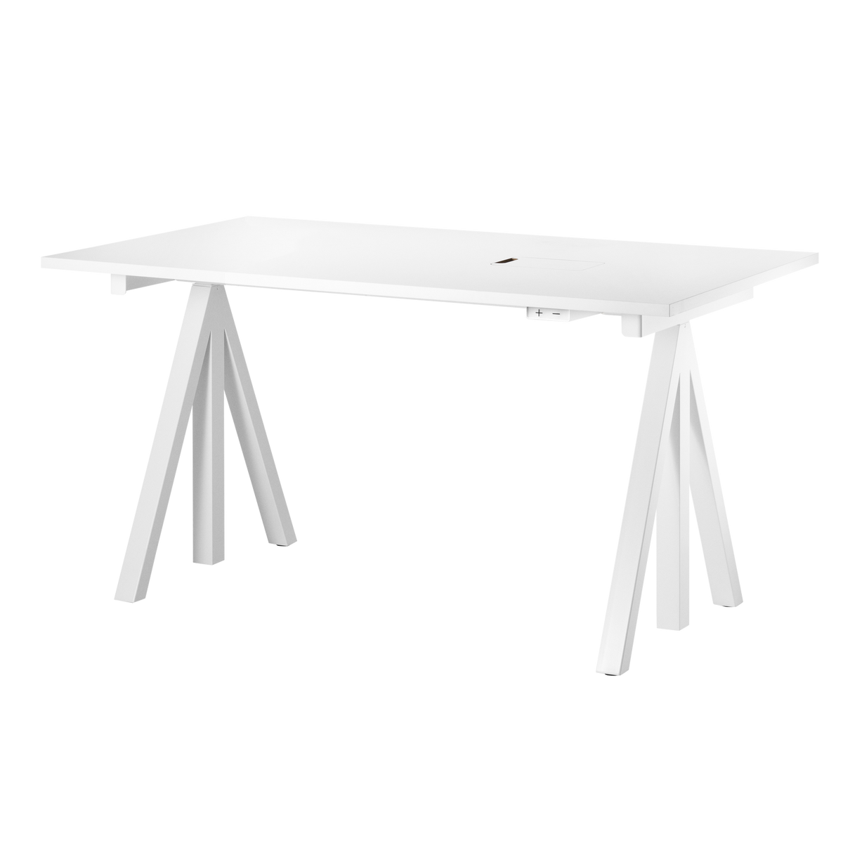 Desktop w140 x d78 cm in White laminate by String Furniture