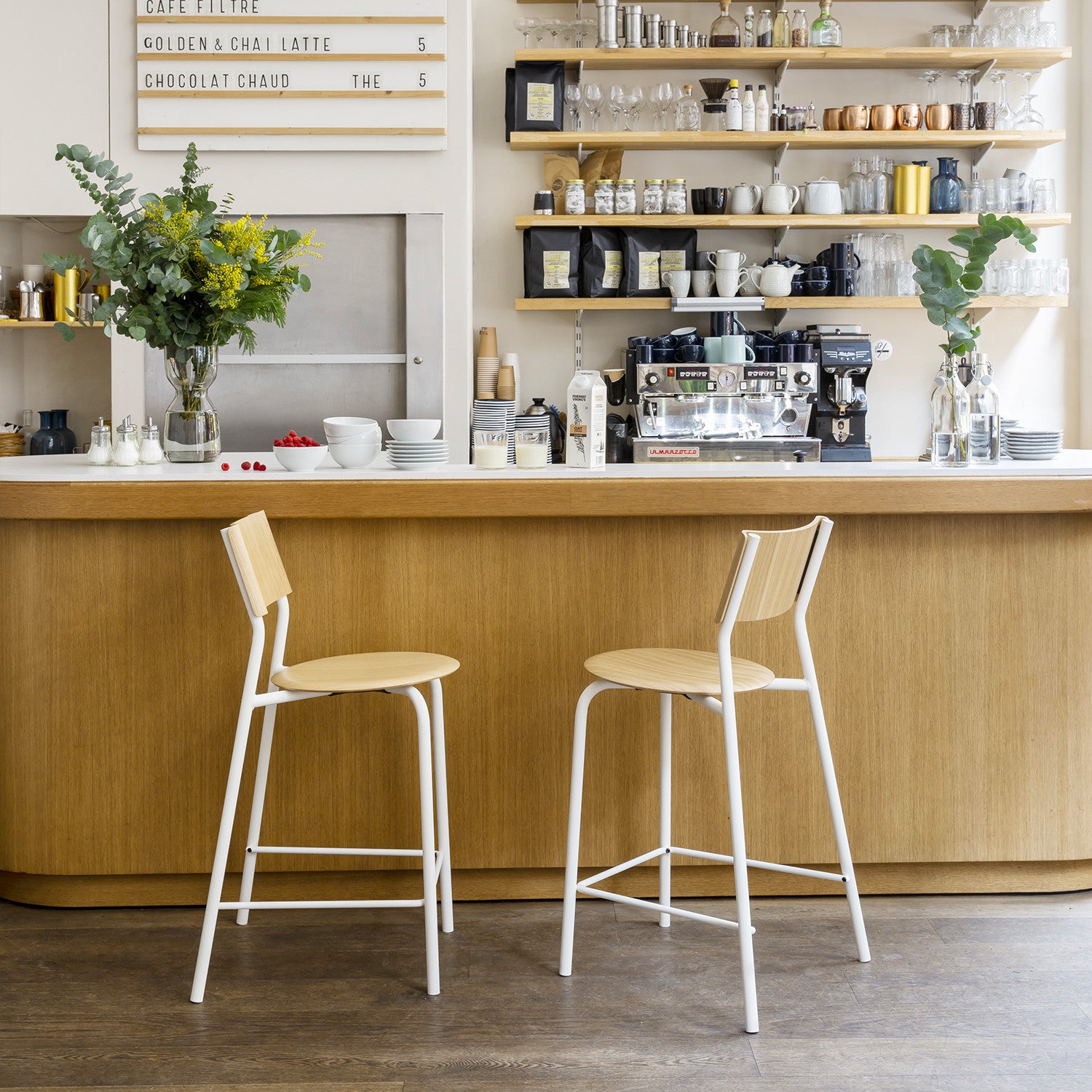 TIPTOE SSD bar chair - eco-certified wood