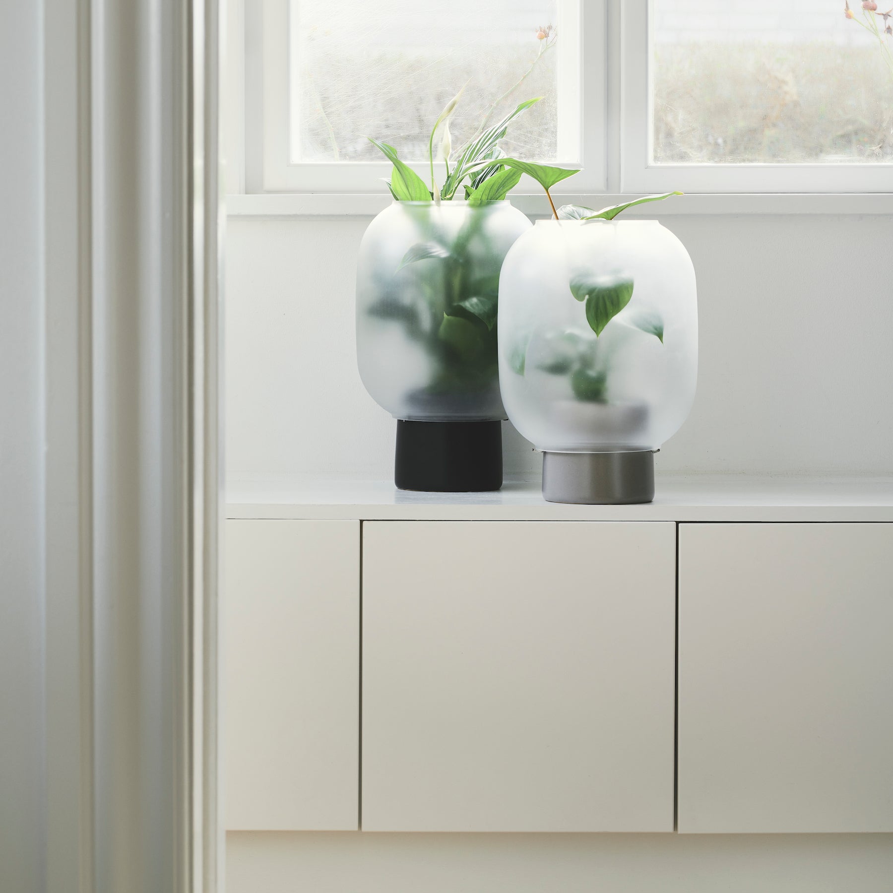 Gejst Nebl Planter Big, Black