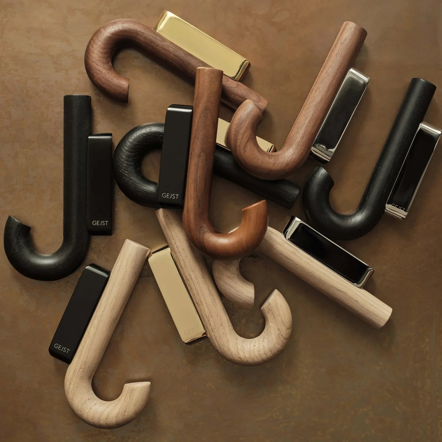 Gejst Hook Mini, oak-chrome