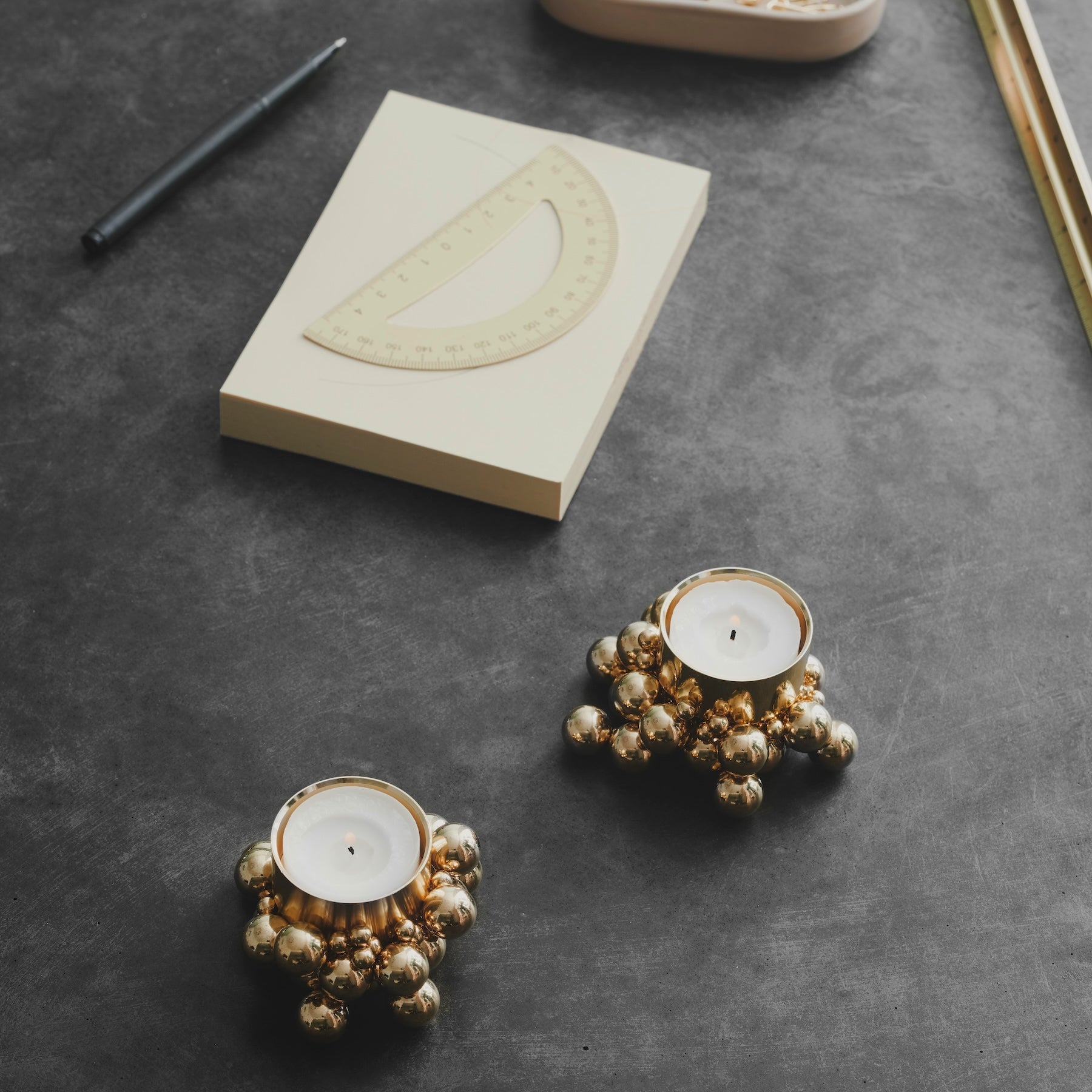 Gejst Molekyl tealight, brass