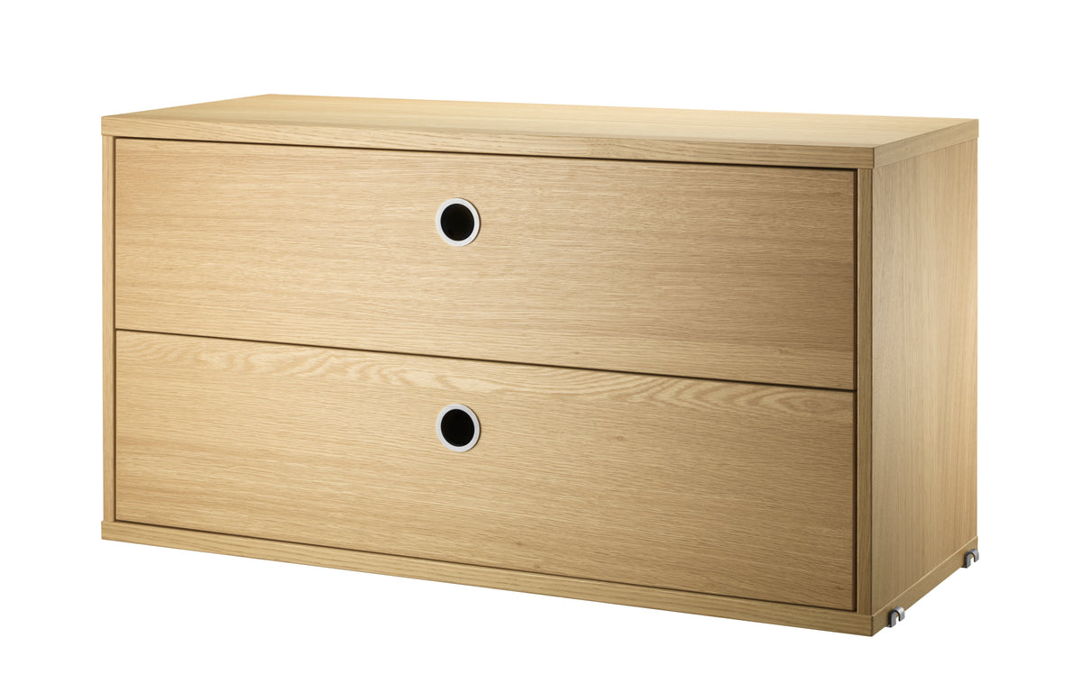 Chest of Drawers w78 x d30 x h42 cm in Oak, room setting