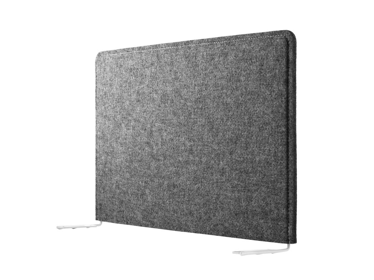 Fabric sleeve for wire screen in Grey, room setting