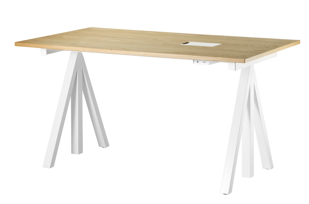 Desktop w140 x d78 cm in Oak, room setting