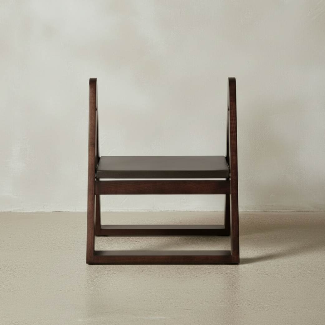 Gejst Reech Step Stool, Dark Ash
