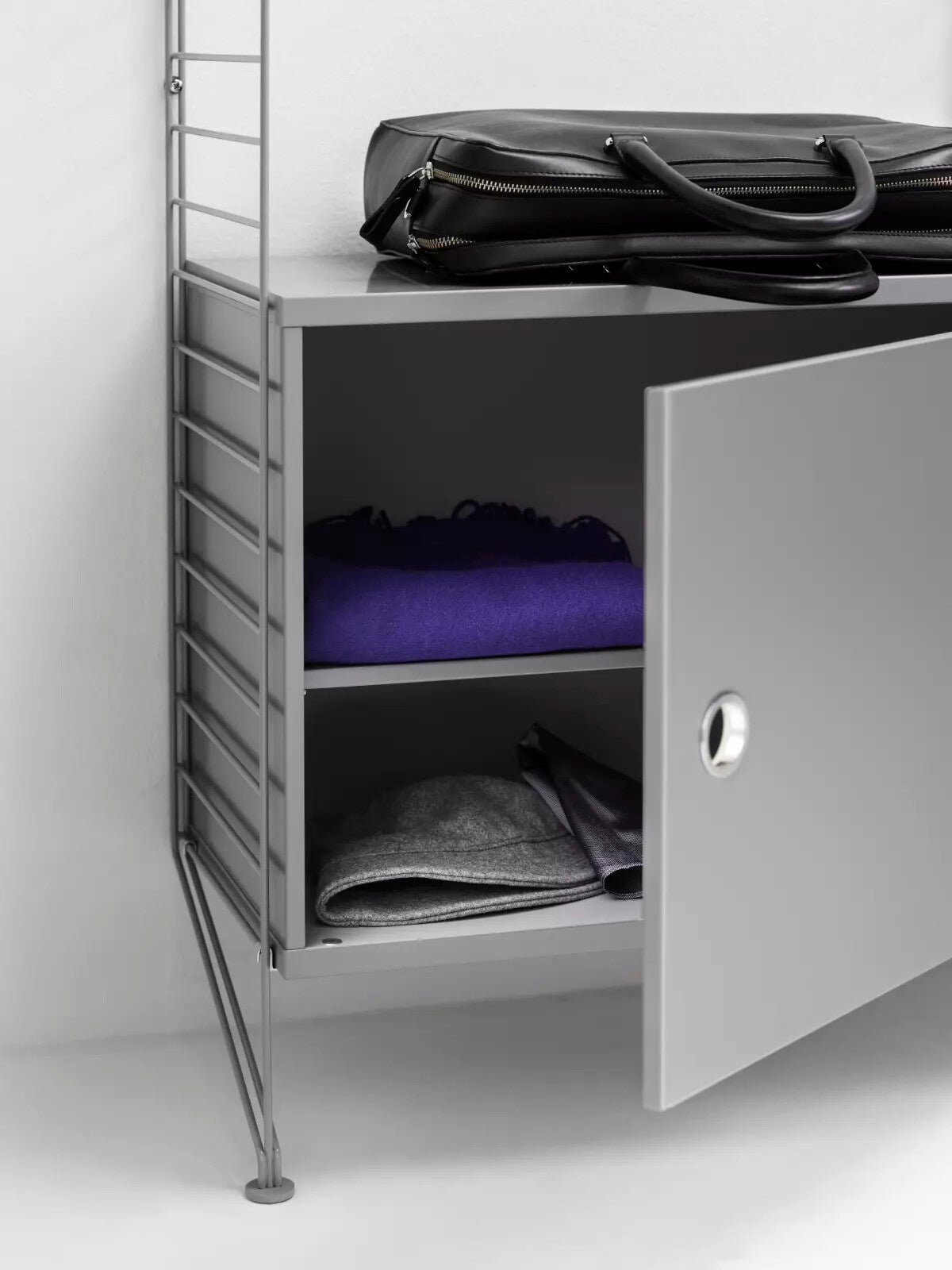 Cabinet with swing door w58 x d30 x h42 cm in Beige, room setting
