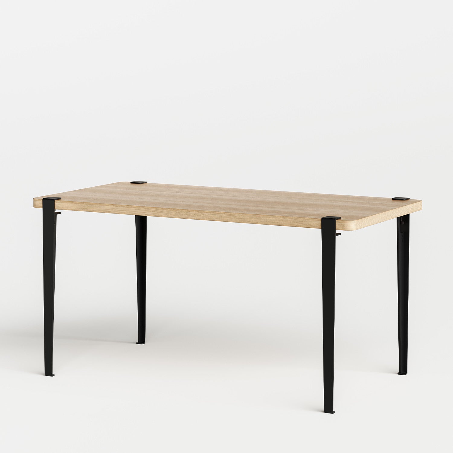 TIPTOE dining table - eco-certified wood