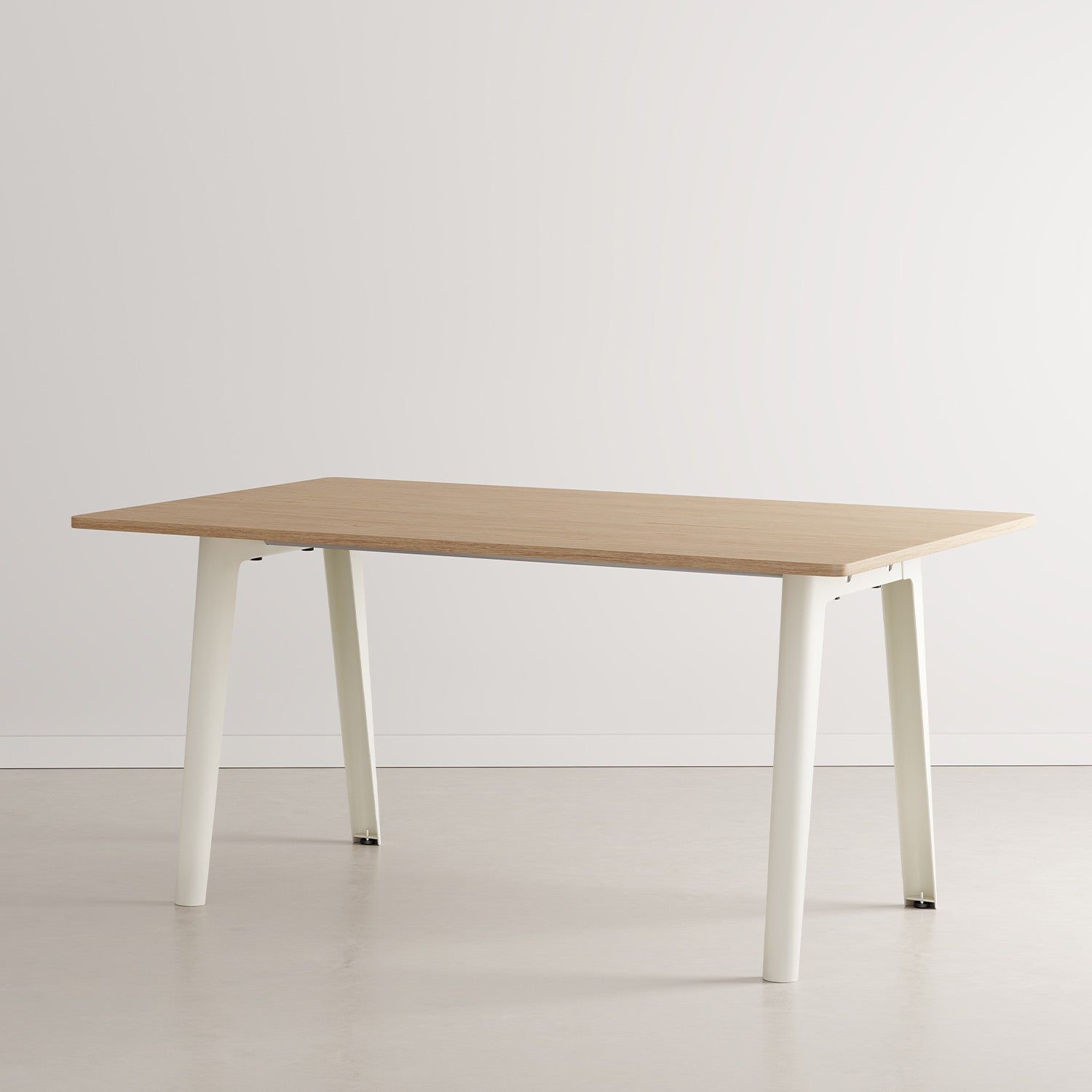 TIPTOE NEW MODERN meeting table - eco-certified wood