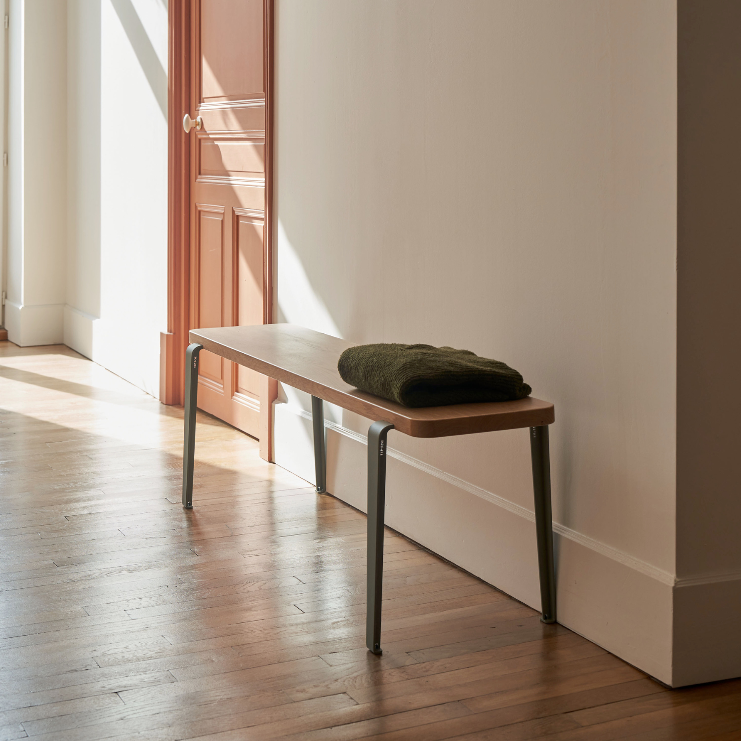TIPTOE LOU bench - eco-certified wood